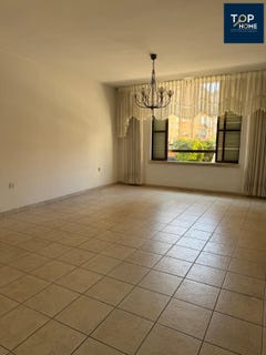 /international/il/giv-at-khayim-street-netanya-central-arava-regional-council-310108893756/