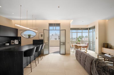 /international/il/tel-aviv-yafo-tel-aviv-yafo-tel-aviv-yafo-310104987618/