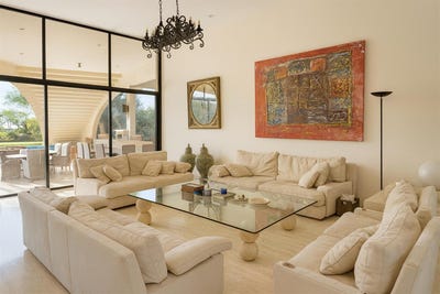 /international/il/caesarea-haifa-310106068388/