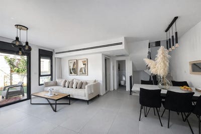 /international/il/zikhron-ya-akov-haifa-310108648998/