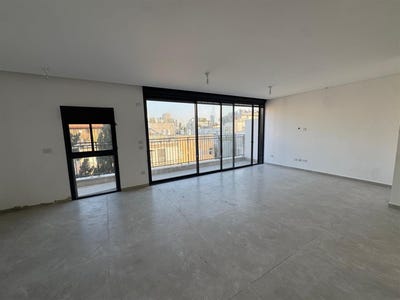 /international/il/tel-aviv-tel-aviv-yafo-310108649746/