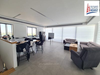 /international/il/talpiot-jerusalem-jerusalem-jerusalem-310108428920/