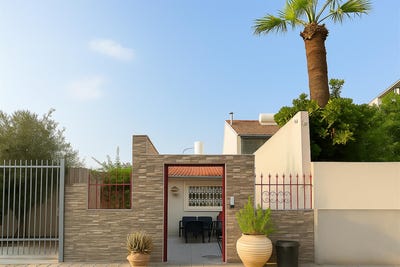 /international/il/tel-aviv-tel-aviv-yafo-310108649943/