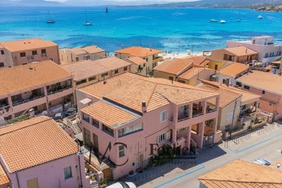 /international/it/golfo-aranci-sardinia-310108943388/?lang=th