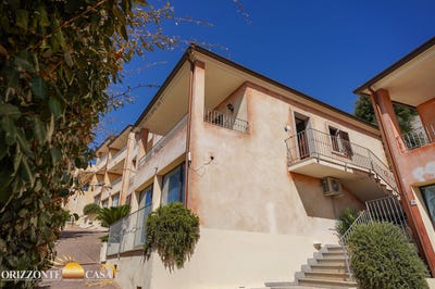 /international/it/trinita-d-agultu-e-vignola-sardinia-310110358310/