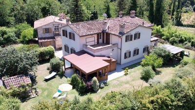 /international/it/urbino-marche-310103018806/