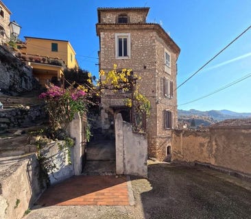 /international/it/arpino-lazio-310104210450/
