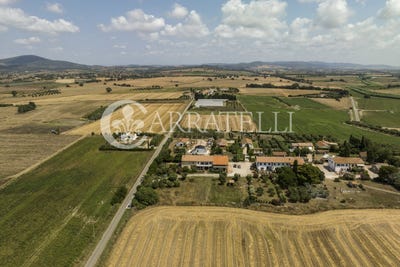 /international/it/capalbio-tuscany-310108057277/