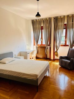 /international/it/via-pavia-milan-lombardy-310093860981/