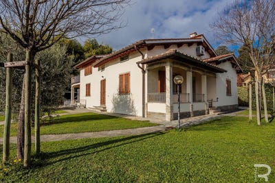 /international/it/borgo-san-lorenzo-borgo-san-lorenzo-tuscany-310103512358/