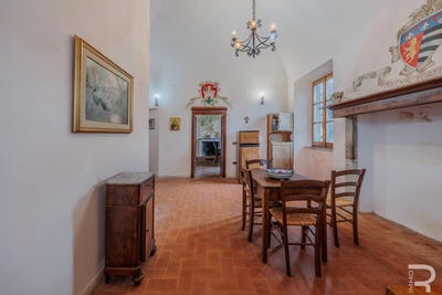 /international/it/arcidosso-arcidosso-tuscany-310105788970/