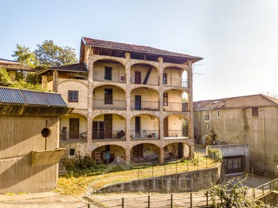 /international/it/borgosesia-piedmont-310108697814/