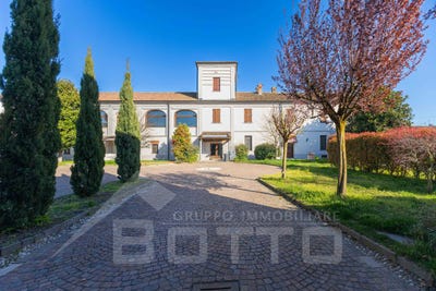 /international/it/via-roma-34-pezzana-piedmont-310109017384/