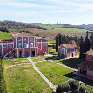 /international/it/capalbio-tuscany-310108317420/