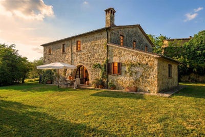 /international/it/sarteano-tuscany-310107600736/