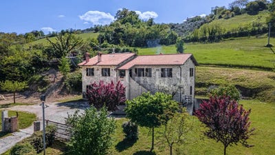 /international/it/gubbio-umbria-310107980003/