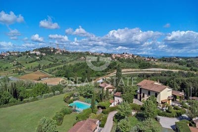 /international/it/san-gimignano-tuscany-120092695231/