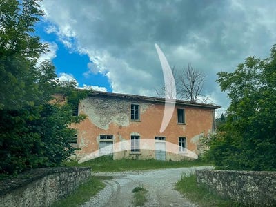 /international/it/bucine-tuscany-310106837251/
