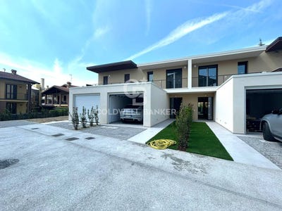 /international/it/via-costantino-il-grande-5-desenzano-del-garda-lombardy-310109077221/?lang=it