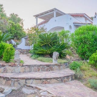 /international/it/olbia-sardinia-310107500395/
