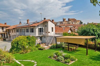 /international/it/la-morra-piedmont-310110425349/