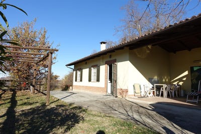 /international/it/canelli-piedmont-310104190788/