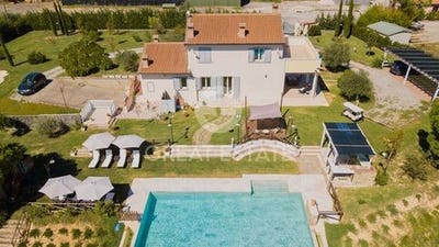 /international/it/cortona-tuscany-310108375211/