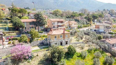 /international/it/montecchio-umbria-310105162998/