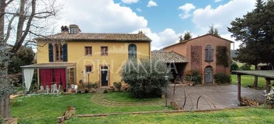 /international/it/montaione-tuscany-310100735730/