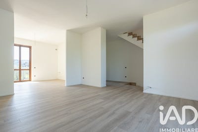 /international/it/montecassiano-marche-310107979603/