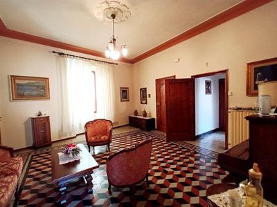 /international/it/cetona-tuscany-120096008102/