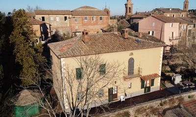 /international/it/citta-della-pieve-umbria-120086636800/