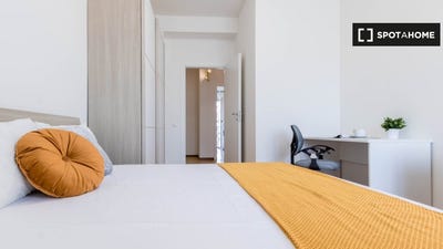 /international/it/milan-lombardy-310108591549/