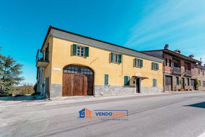 /international/it/128-via-roma-murazzano-piedmont-310107176958/