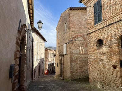 /international/it/amandola-marche-310107013182/