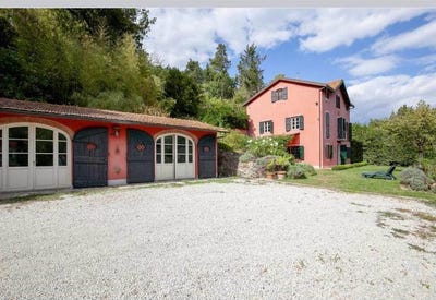 /international/it/lucca-tuscany-310120009964/