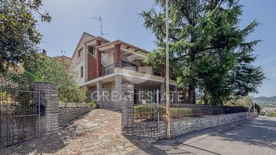 /international/it/piegaro-umbria-310101487445/