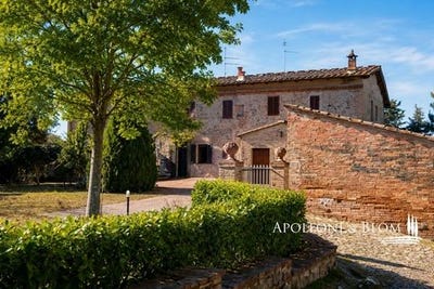 /international/it/strada-provinciale-traversa-dei-monti-14-montalcino-tuscany-310103042922/