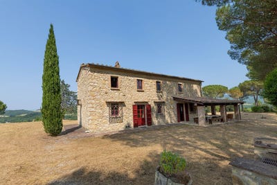 /international/it/livorno-tuscany-310108325217/