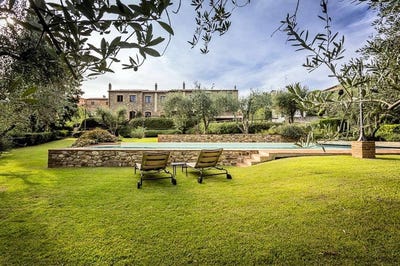 /international/it/lajatico-tuscany-310108953282/