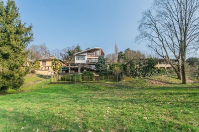 /international/it/buguggiate-lombardy-310106360917/