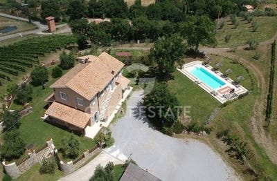 /international/it/semproniano-tuscany-310108927750/