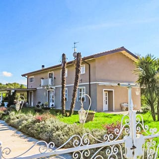 /international/it/virgoletta-tuscany-310099756780/?lang=zh-cn