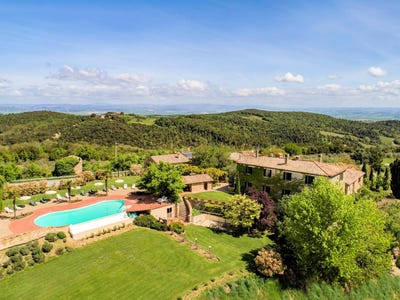 /international/it/monteroni-d-arbia-tuscany-310107185425/