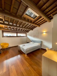/international/it/via-del-santo-padova-veneto-310098638682/