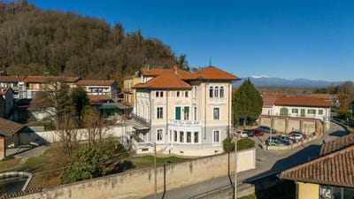 /international/it/lauriano-piedmont-310105307621/