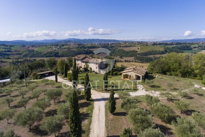 /international/it/todi-umbria-120081611252/