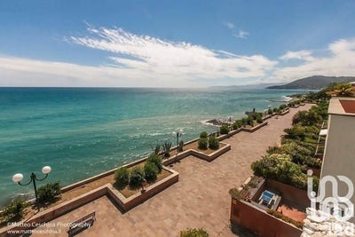 /international/it/arenzano-liguria-310108790111/