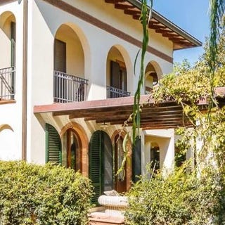 /international/it/forte-dei-marmi-tuscany-310108972968/