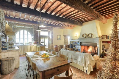 /international/it/rosignano-marittimo-tuscany-310108429818/